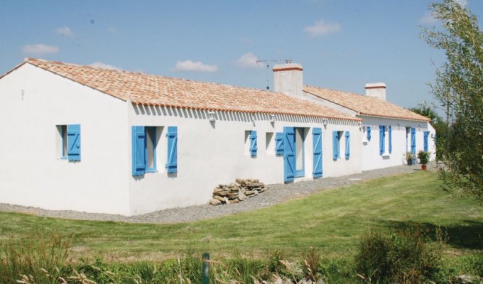 Vendee Holiday Home Rental Challans with private pool