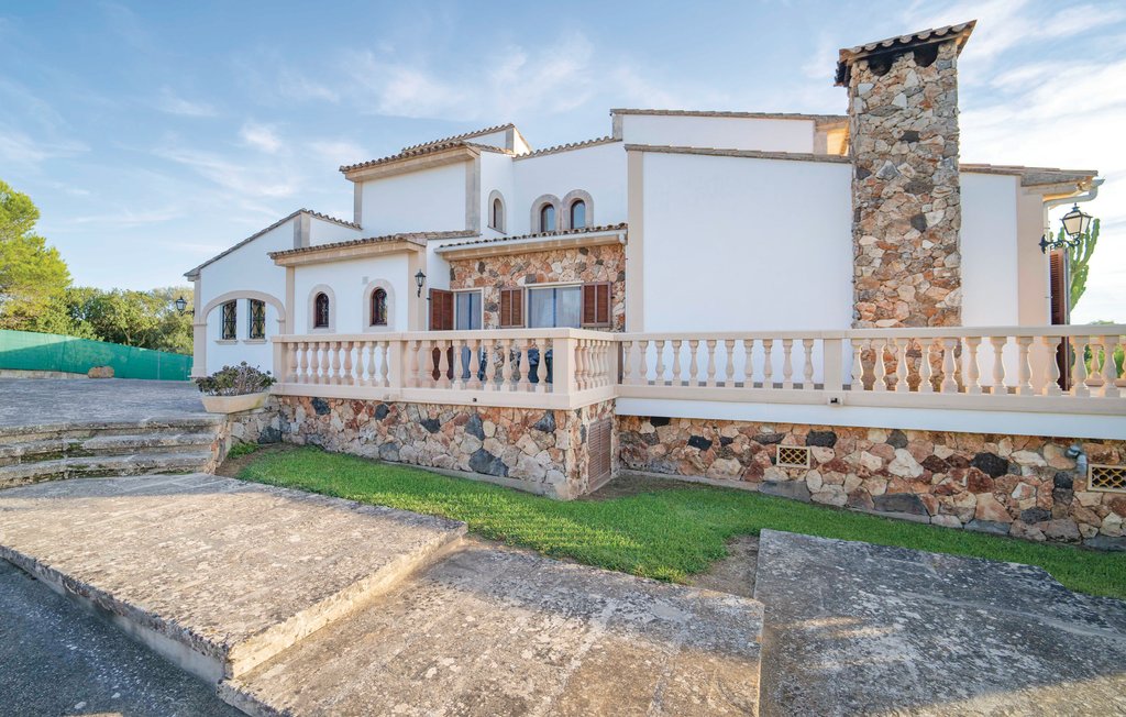 Villa to rent in Majorca private pool Palma de Mallorca