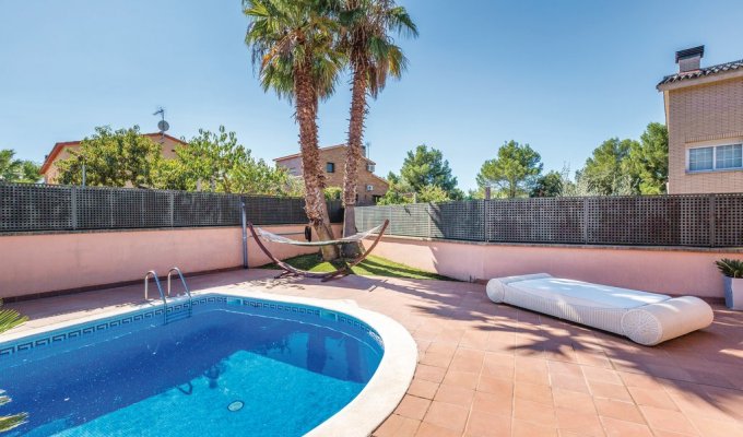 Villa to rent in Barcelona Viladecavalls