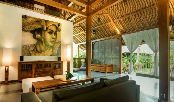 Vacation rental - Beachfront luxury Villa, Sanur