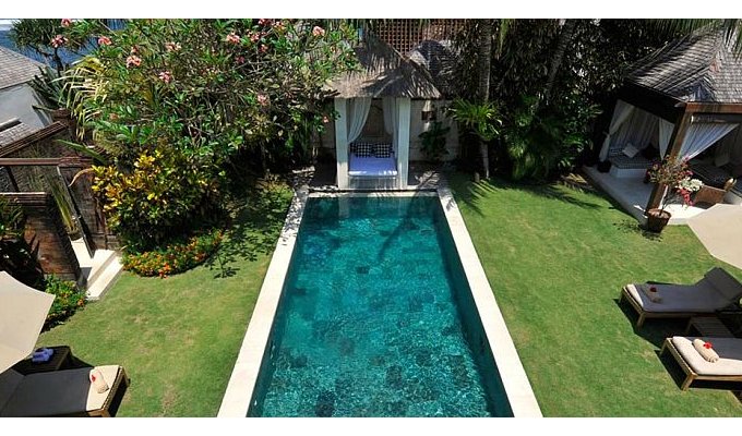 Indonesia Bali Rental Villa on the beach with private pool and staff