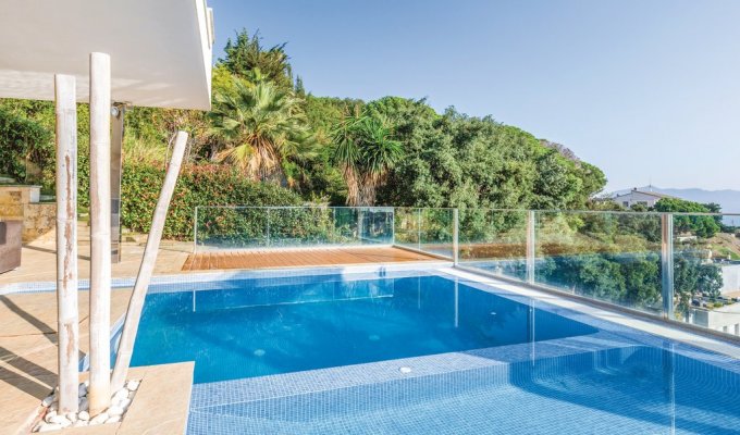 Villa to rent in Barcelona Sant Cebria de Vallalta