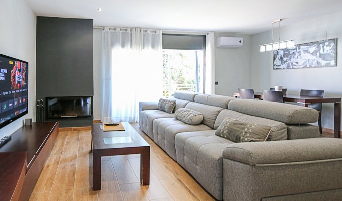 Villa to rent in Barcelona Santa Susanna