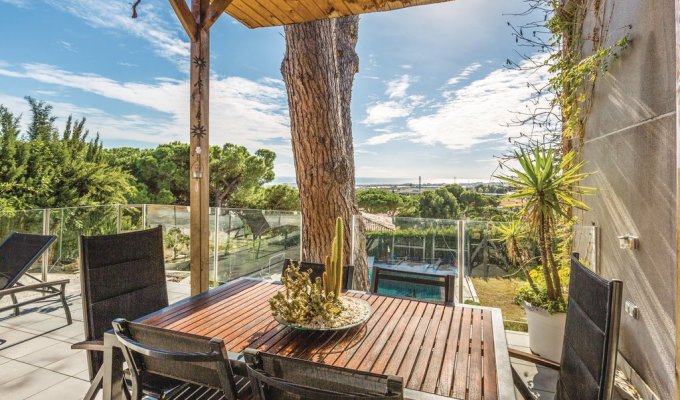 Villa to rent in Barcelona Cabrils