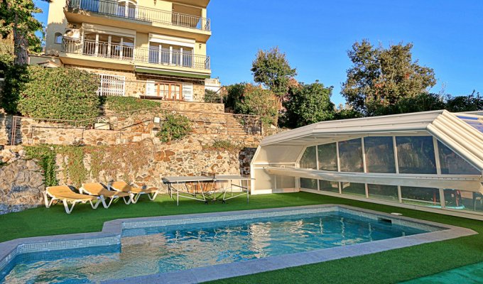 Villa to rent in Barcelona Santa Susanna