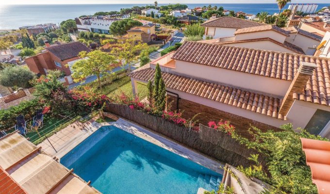 Villa to rent in Barcelona Canet de Mar