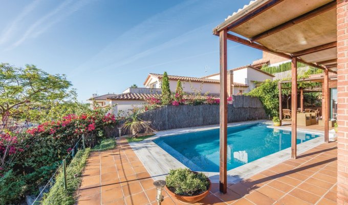 Villa to rent in Barcelona Canet de Mar