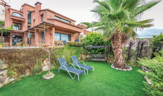 Villa to rent in Barcelona Canet de Mar