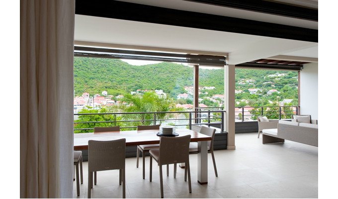 St Barths Holiday Rentals - Charming Apartment Vacation Rentals in St Barthelemy situated in the heart of Gustavia, directly on the harbour - FWI