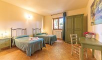 Sorano photo #19