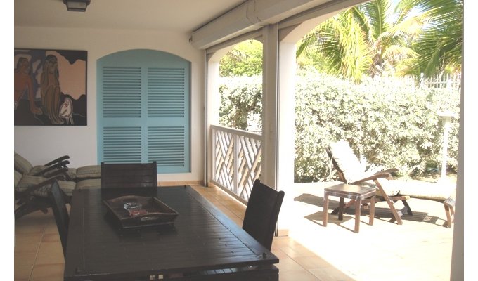 St Martin Holidays - Apartment Vacation Rentals with pool - right on the beach - Orient beach - Caribbean - FWI