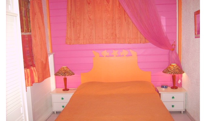 Bungalow's bedroom