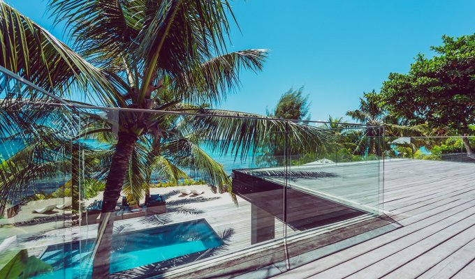 Beachfront Mauritius Villa Rentals in Pereybere close to Grand Bay