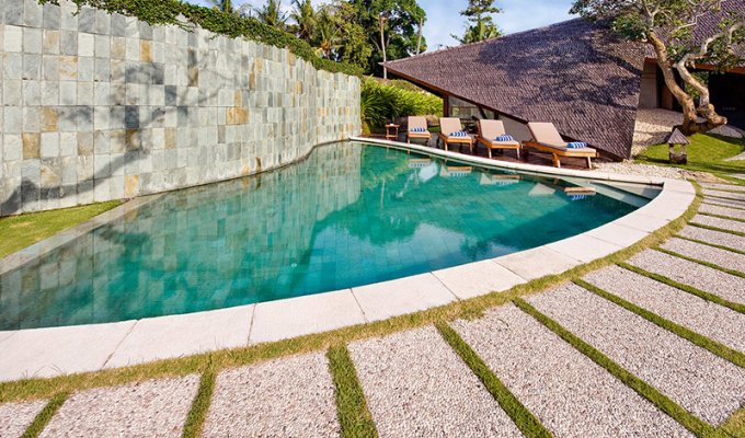 Indonesia Bali Villa rental Umalas with private pool and staff