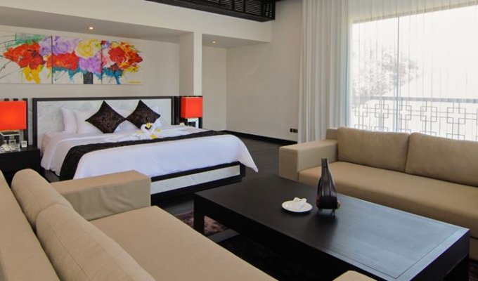 Seminyak Bali villa rental private pool from the beach with staff included