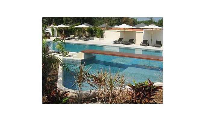 Furnished apartment vacation rentals on the beach near Patong and Phuket
