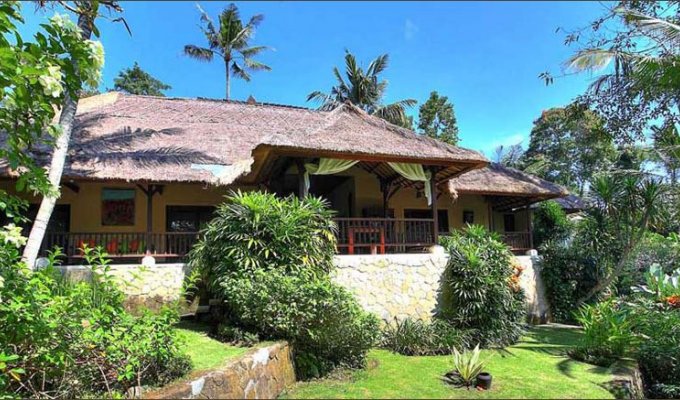 Bali Ubud Villa Rental with private pool and staff