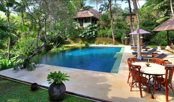 Bali Ubud Villa Rental with private pool and staff