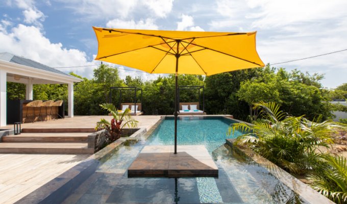 Saint-Martin Terres Basses Villa vacation Rentals with private pool close to the beaches