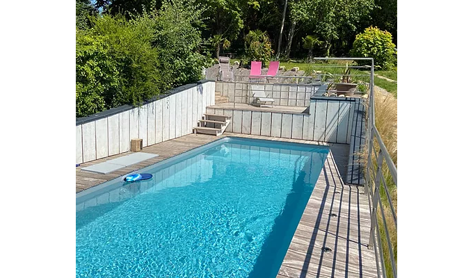 Holiday cottage rental with outdoor pool in Baie de Somme 15kms beaches with fireplace