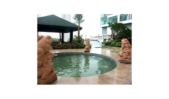 Holiday rentals apartment 1-2 pers luxury condo - Central Bangkok