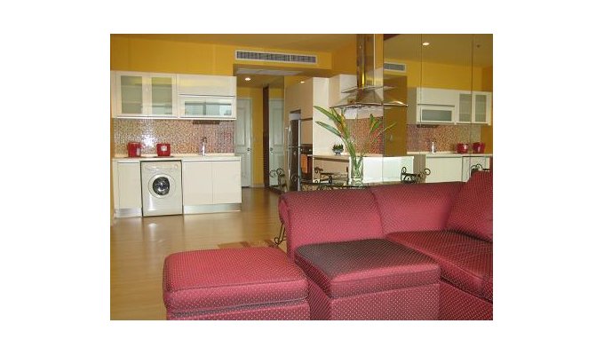 Condo Apartment Vacation rentals in luxury complex in Bangkok