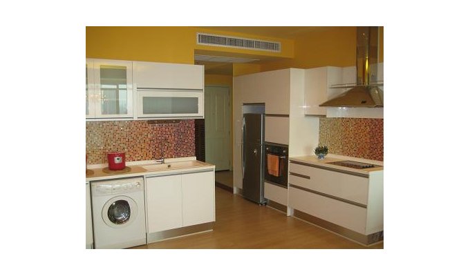 Condo Apartment Vacation rentals in luxury complex in Bangkok