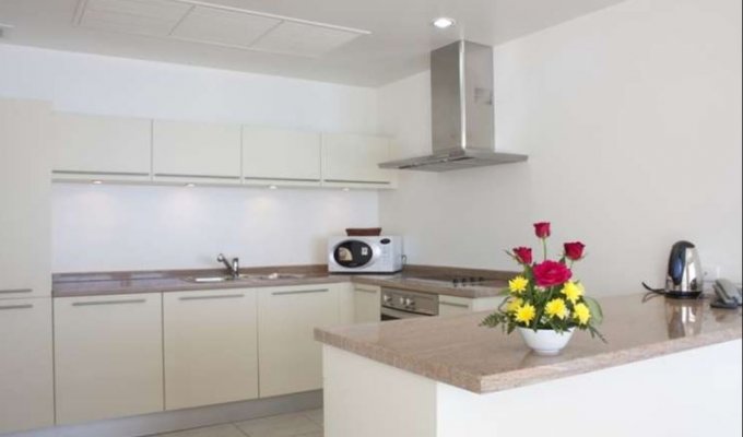 Vacation serviced Apartments Rentals, Kamala, Phuket. Luxury residence with all facilities, swimming pool, daily maid service, gym.