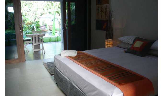 Indonesia Bali Rental Manggis apartment on the beach with private pool and breakfast