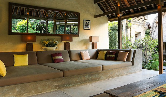 Bali Canggu Villa Rental with private pool and staff