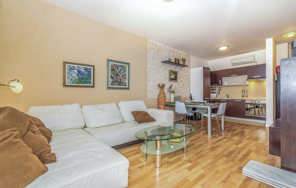 Croatia Apartment Vacation Rentals Zadar Pag On One Of The Most Beautiful Croatian Islands With Outdoor Pool 1 - 