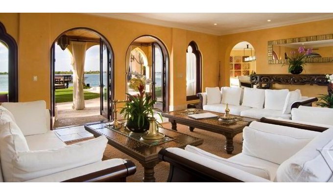Sunset Island Luxury Villa Hotel Vacation Rental, Miami South Beach Florida