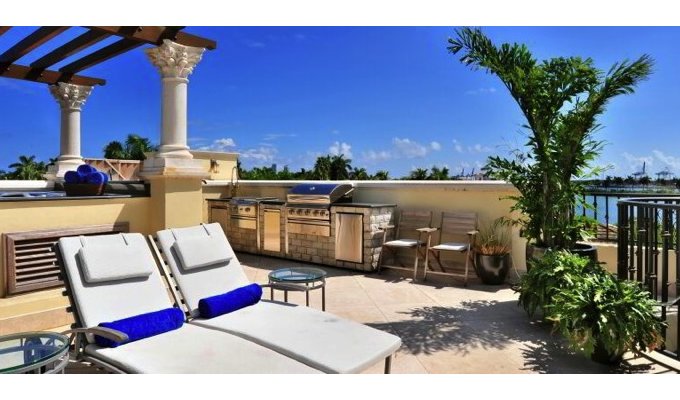 South Beach Luxury Villa Hotel Vacation Rental, Miami Florida