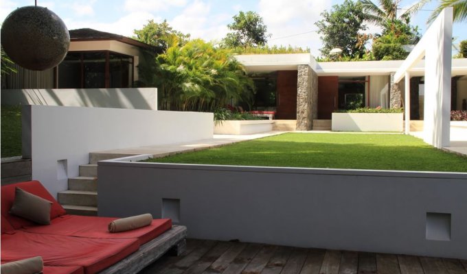 Bali Canggu Villa Rental with private pool and staff