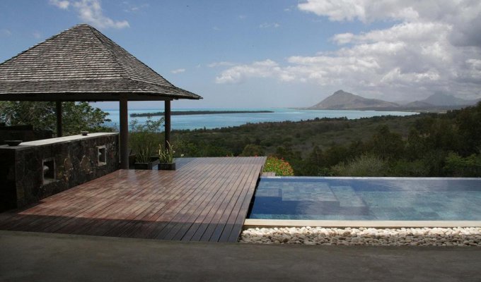 Le Morne Luxury Villa rentals at 5 mins from Le Paradis Hotel & Golf courses