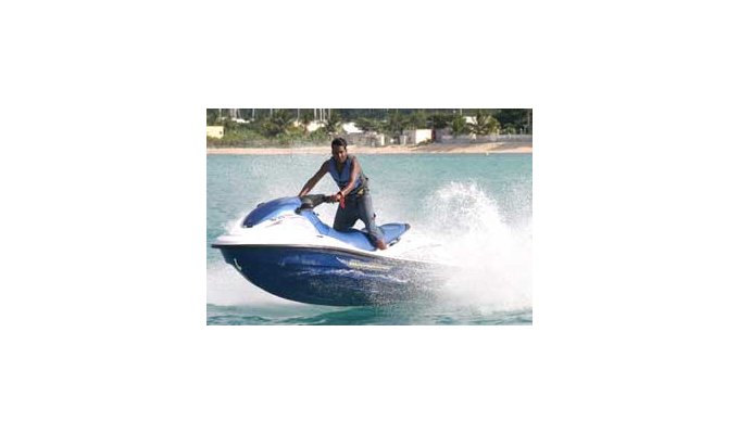 WaterSports in St. Martin / Sint Maarten with BlueBubbles Watersports - Dock Maarten Great Bay Philipsburg