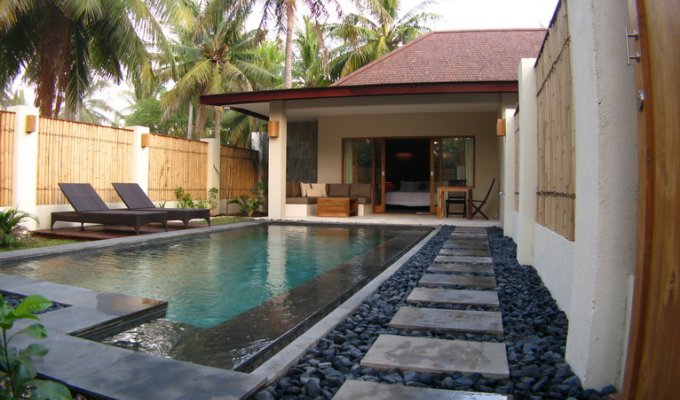 Rental Villa with private tropical garden, just minutes from white sand beaches.