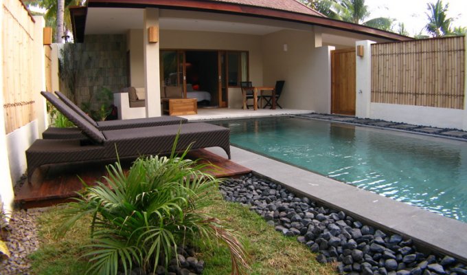 Rental Villa with private tropical garden, just minutes from white sand beaches.