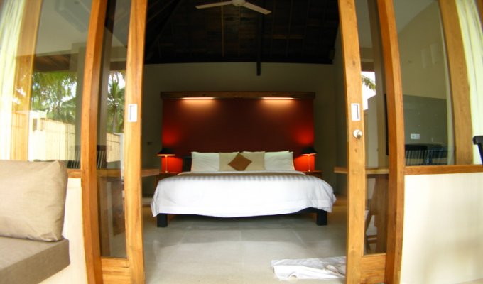 Rental Villa with private tropical garden, just minutes from white sand beaches.