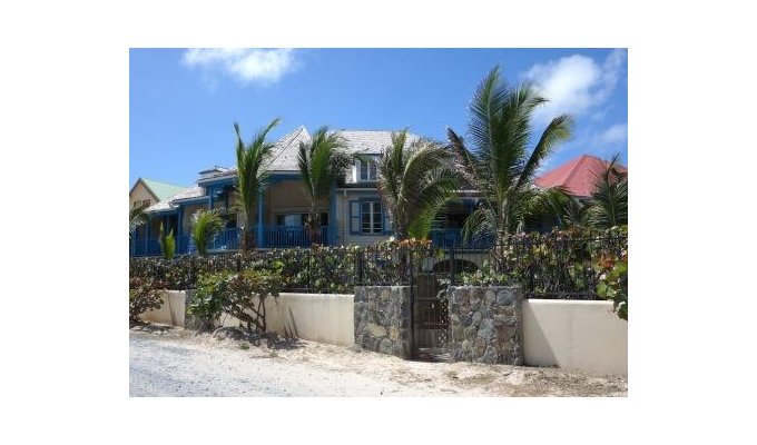 St Martin Condo Vacation Rentals on the beach - Orient Bay - FWI