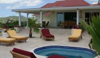 Orient Bay photo #2