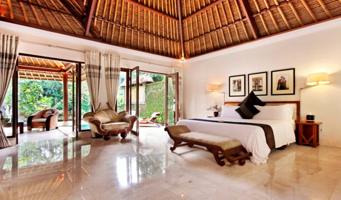 Indonesia Bali Ubud Villa rental private pool in a luxury complex