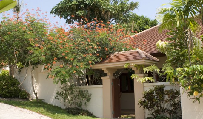 Thailand Vacation Rental, Villa with pool, minutes from the beach of Choeng Moen.
