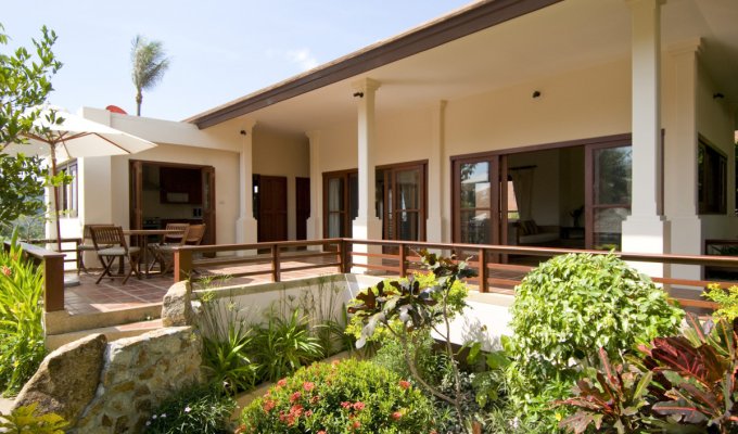 Thailand Vacation Rental, Villa with pool on two levels, just minutes from the beach, overlooking the sea