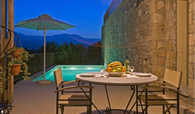 Villas in Crete with private pool, Greek Villa Holidays.