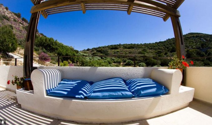 Villas in Crete with private pool, Greek Villa Holidays.