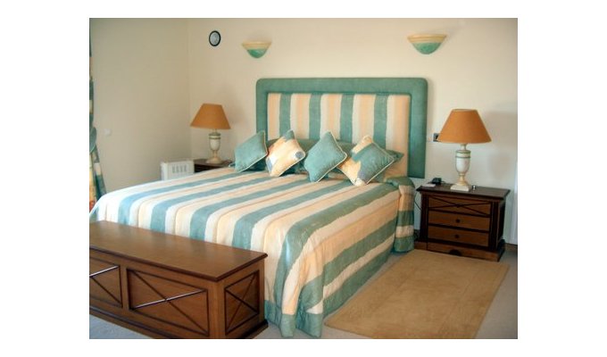 Luxury villa, vacation rentals with private heated pool.