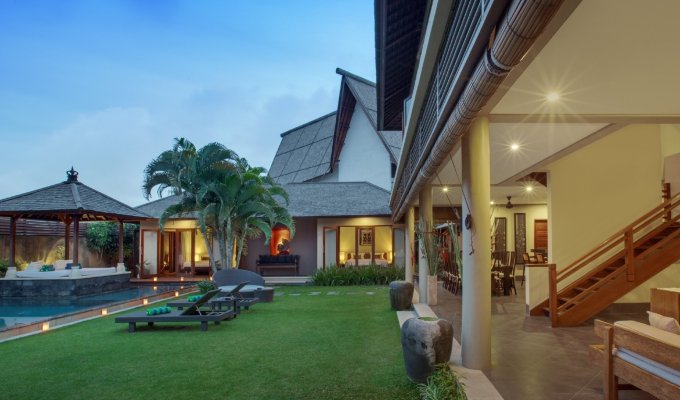 Seminyak Bali villa rental private pool with staff included