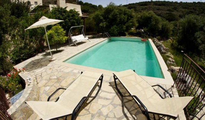 Villas in Crete with private pool, Greek Villa Holidays.