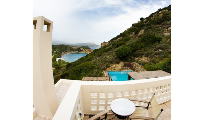 Villas in Crete with private pool, Greek Villa Holidays. Greece Holidays. Villas in Crete.